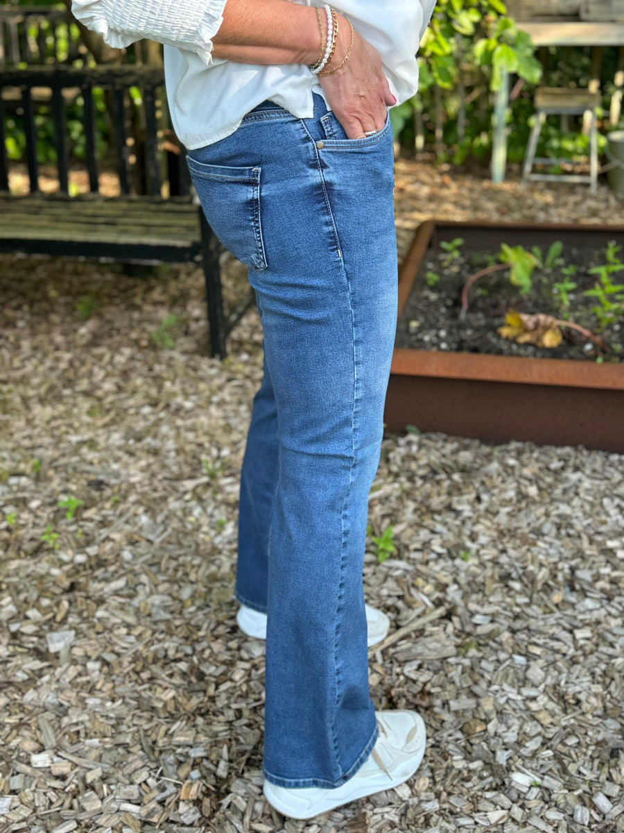 Isay Lido Flare Jeans - Light Blue Denim