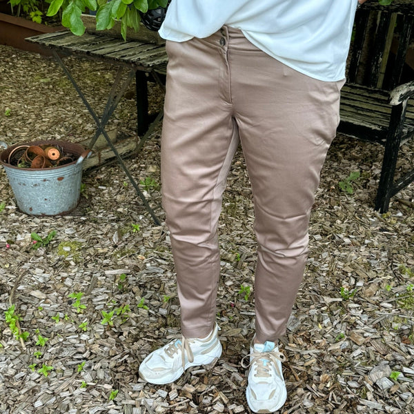 Isay Chino Pant - Long Potato | Isay | Køb online hos Moster D – Hurtig levering