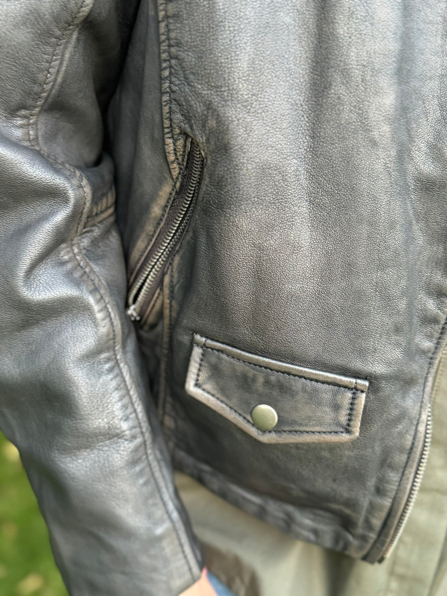 Kaffe Jane Leather Jacket | Kaffe | Køb online hos Moster D – Hurtig levering