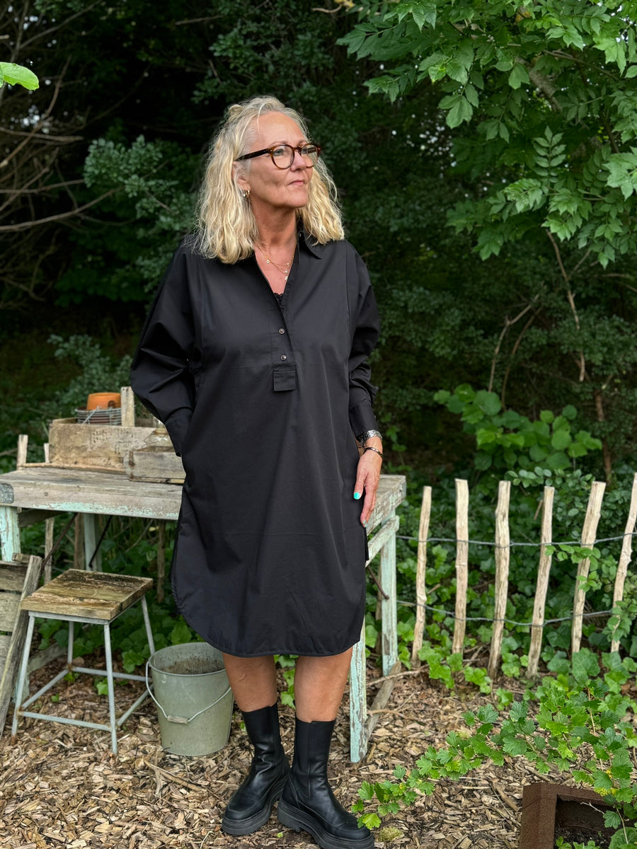 Isay Sigga Dress - Black