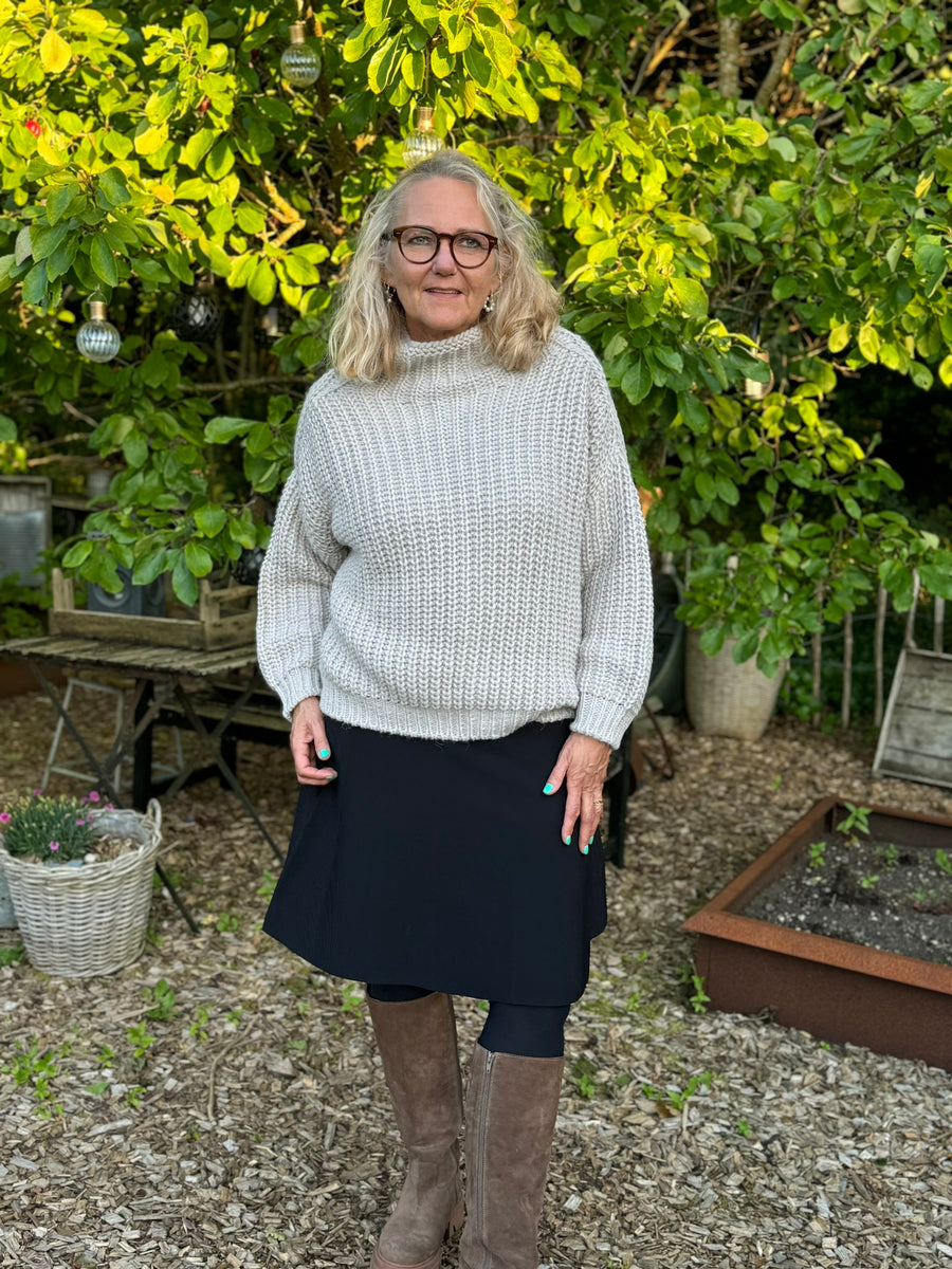 Nümph Lillypilly Skirt - Black | Nümph | Køb online hos Moster D – Hurtig levering