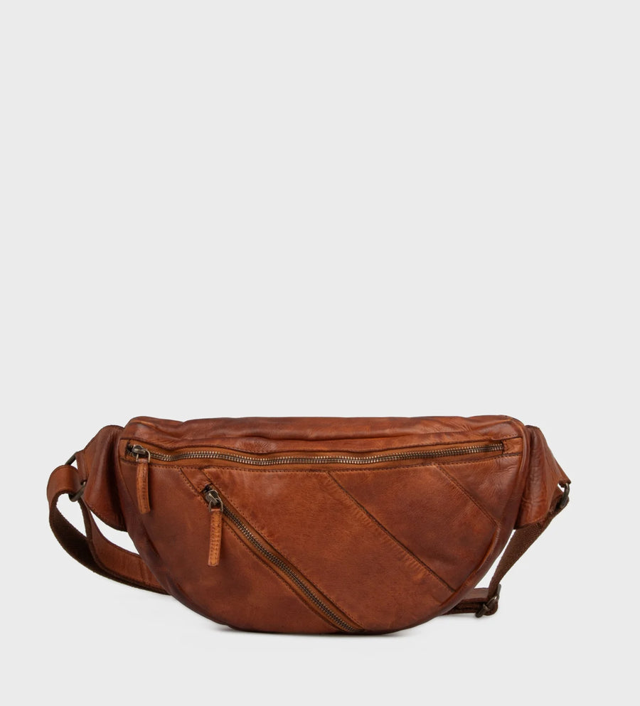 Montana Est. 1957 Lavina Bumbag - Cognac