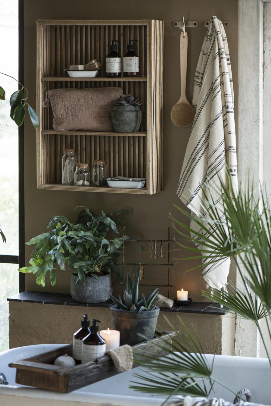 Ib Laursen - Knage antik messing | Ib Laursen | Køb online hos Moster D – Hurtig levering