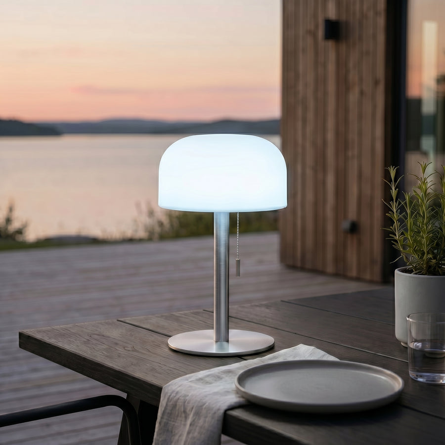 Nordic Flame Trådløs LED Bordlampe – 26 cm Sølv farve - inkl fjernbetjening.