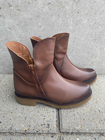 Tim & Simonsen Fina Boot - Cuero-B
