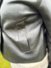 Notyz Kort Trenchcoat i læder | Notyz | Køb online hos Moster D – Hurtig levering