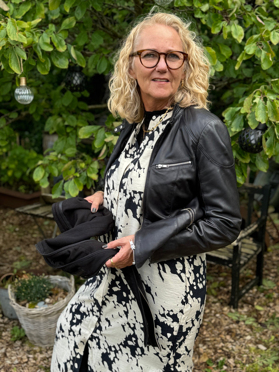 Notyz Biker Jacket with Hood | Notyz | Køb online hos Moster D – Hurtig levering