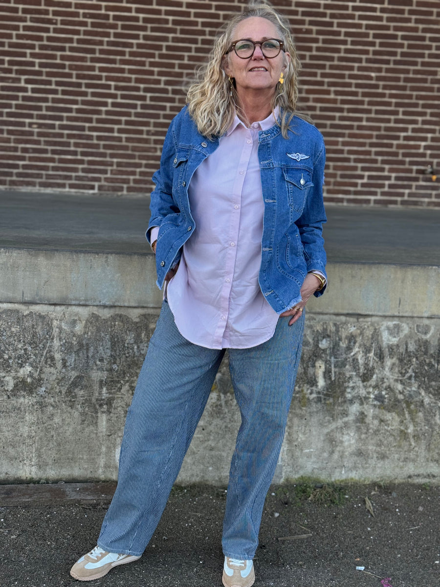 Costa Mani Foxy Denim Jacket - Blue | Costa Mani | Køb online hos Moster D – Hurtig levering