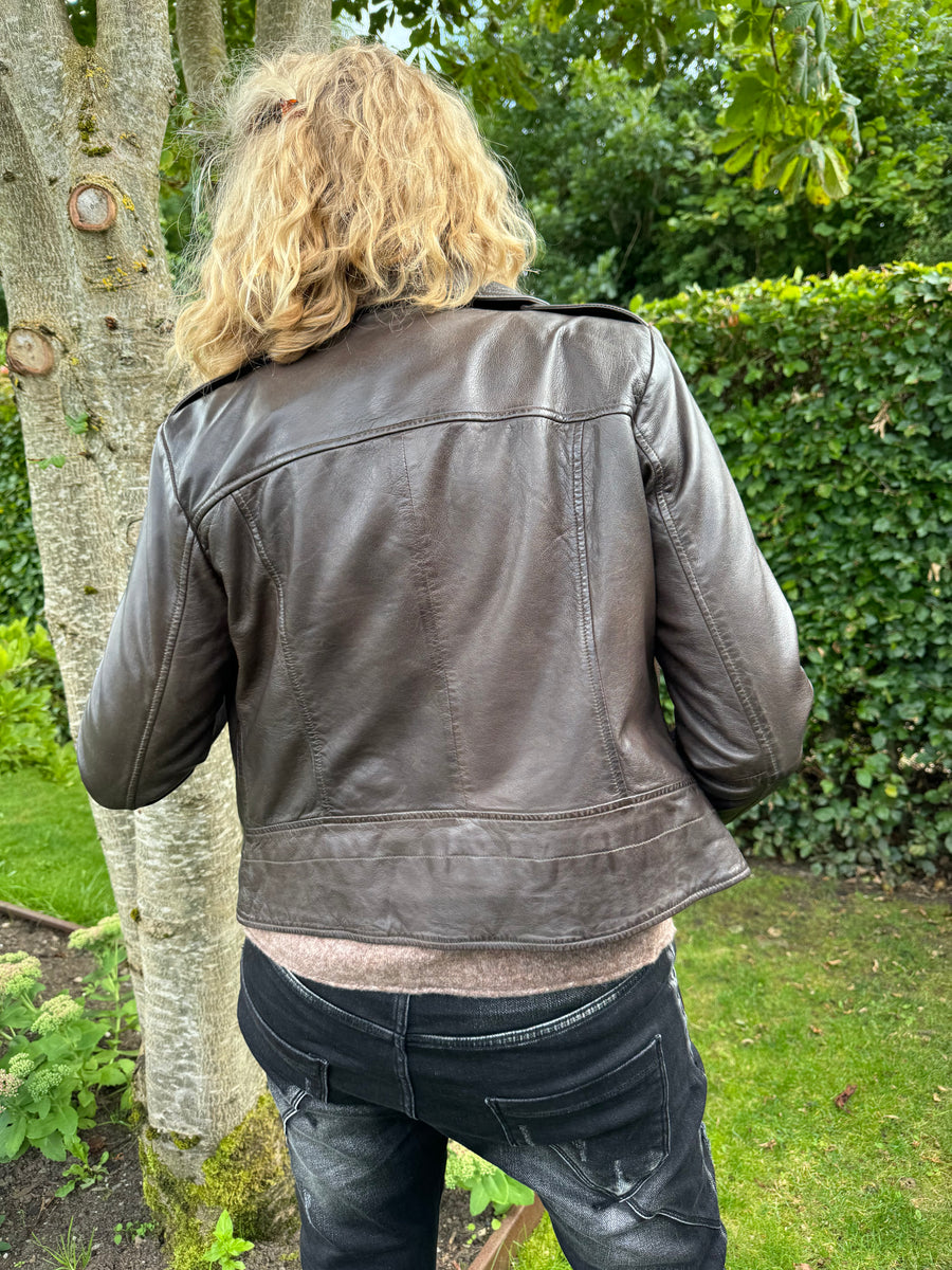 Notyz Biker Jacket - Almond Brown | Notyz | Køb online hos Moster D – Hurtig levering