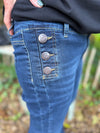 Isay Como Flare Button Jeans - Dark Denim | Isay | Køb online hos Moster D – Hurtig levering
