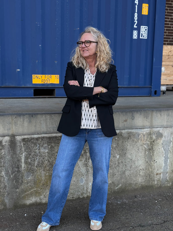 Isay Firenze Blazer - Black | Isay | Køb online hos Moster D – Hurtig levering