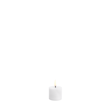Uyuni LED Bloklys, Nordic White, Smooth, Ø5 x H4,5 cm